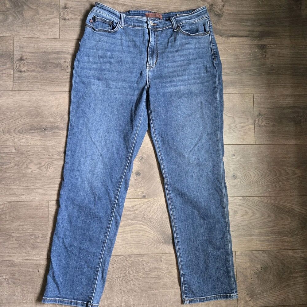 Judy Blue Womens Boyfriend Jeans Size 15/32 Mid Rise Medium Wash Stretch 82685
